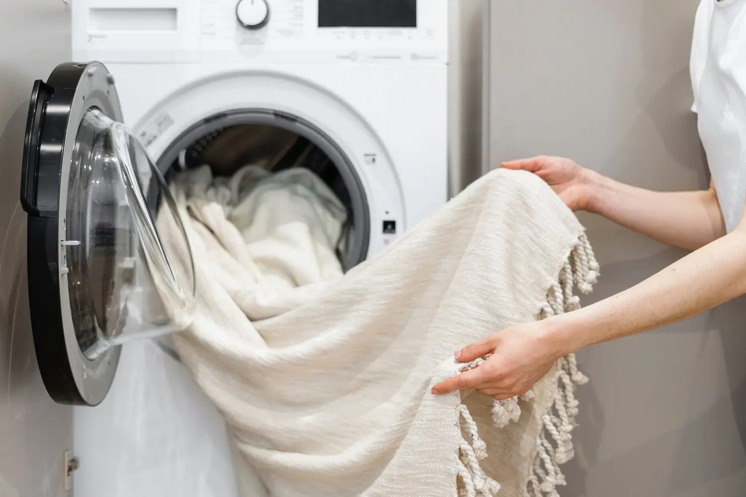 Quali coperte lavare e conservare: ecco il trucco per farle durare Immagine selezionata