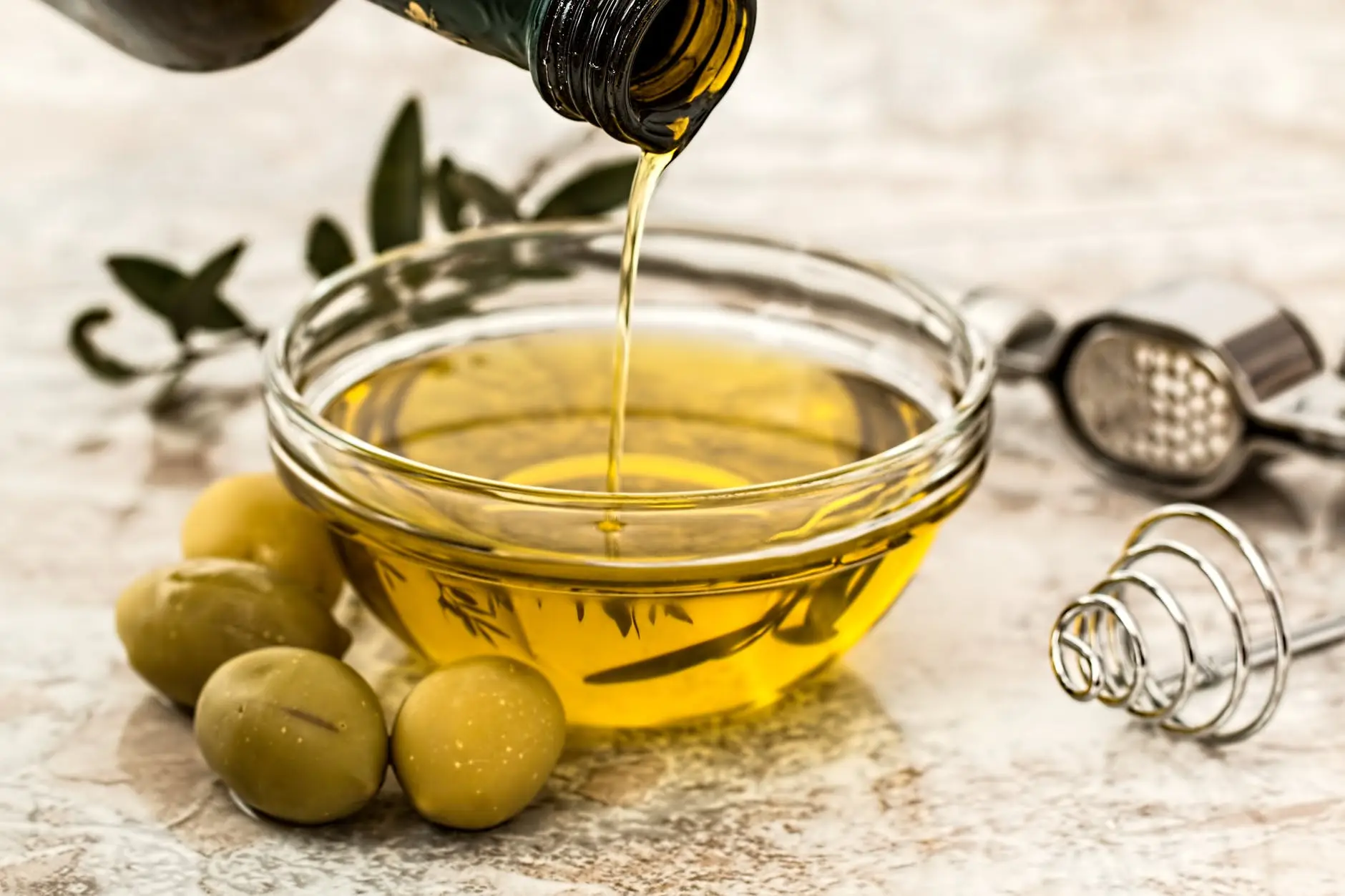 L’olio segreto anti-età che nessuno conosce: ecco la rivoluzione naturale contro le rughe Immagine selezionata
