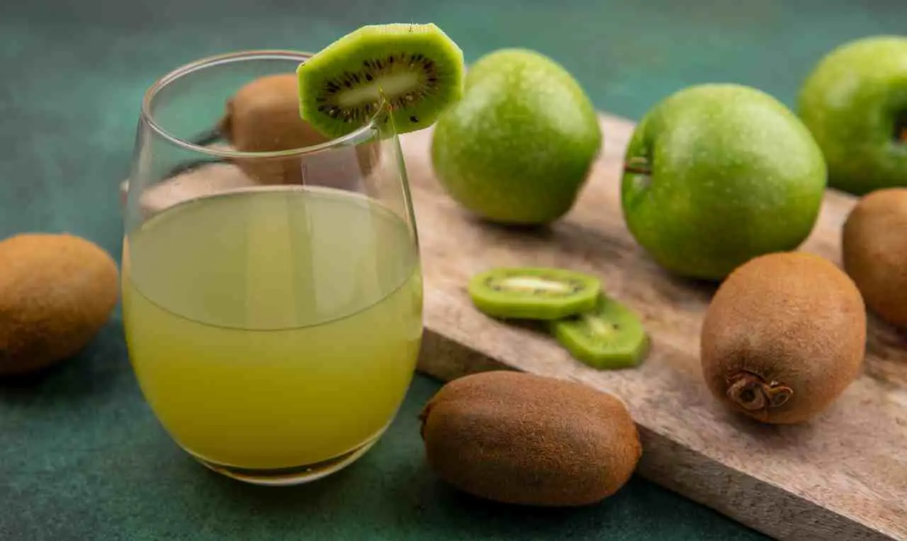 Kiwi a stomaco vuoto vantaggi e possibili rischi Immagine selezionata