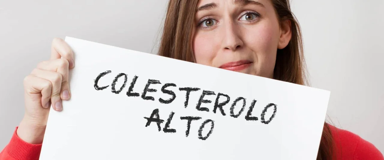 Colesterolo alto: gli alimenti da evitare assolutamente