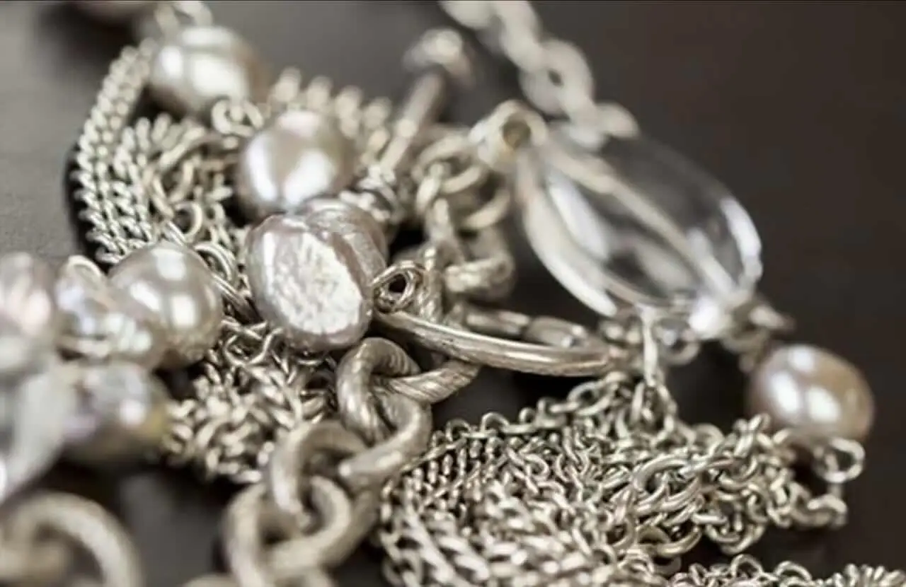 Come pulire l'argento: i cinque segreti che non conosci